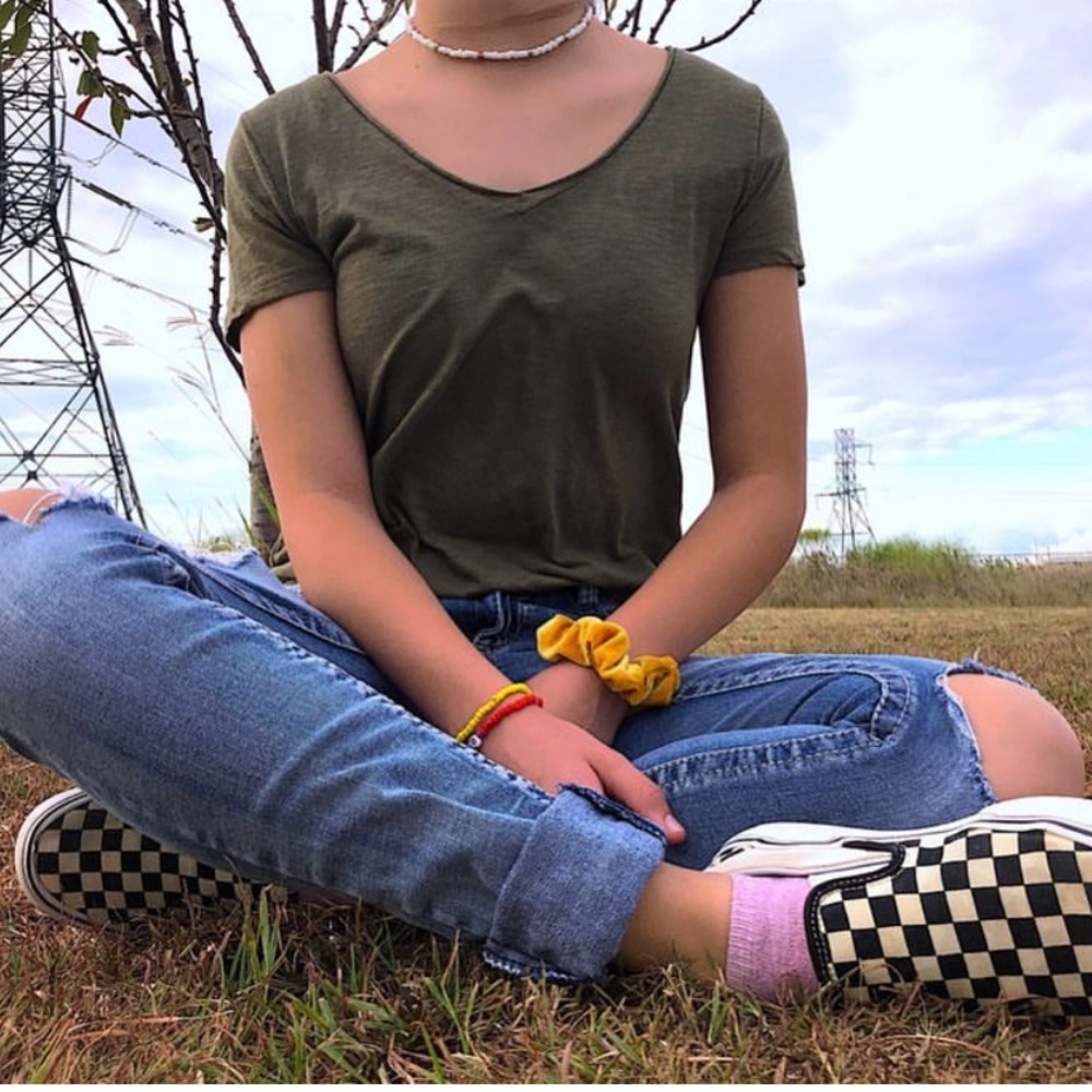 olive tee